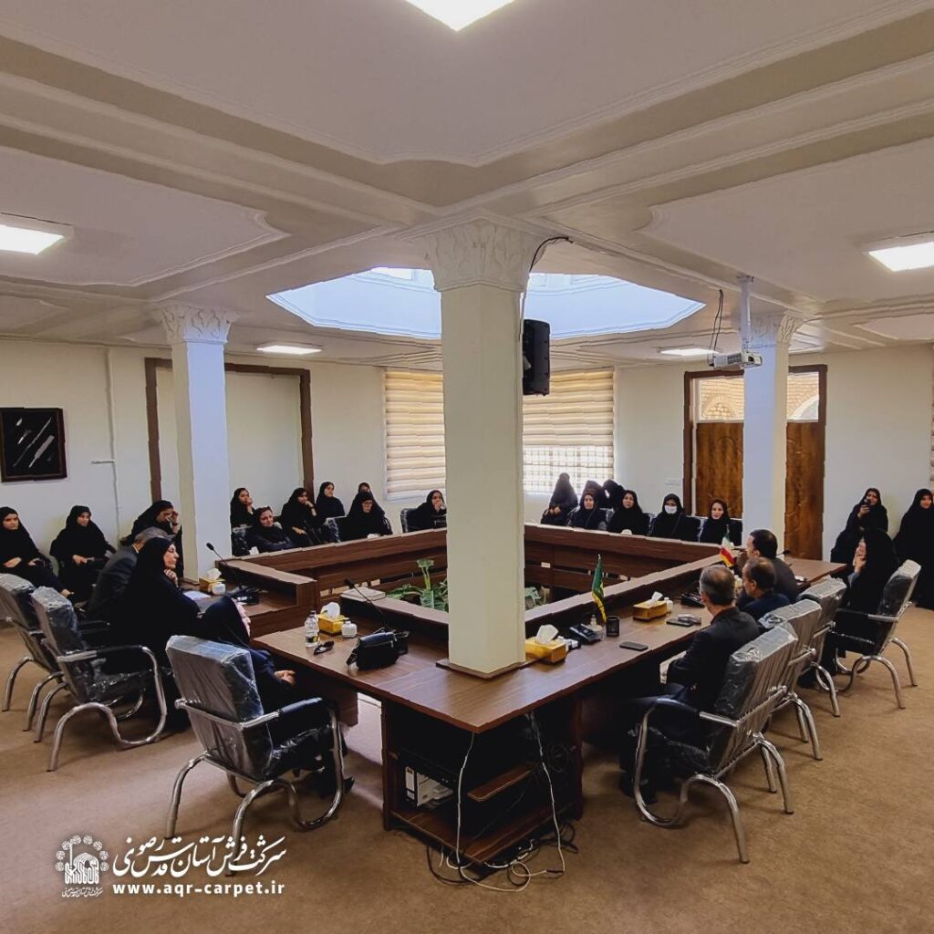 المپیادی‌ها در کارگاه فرش